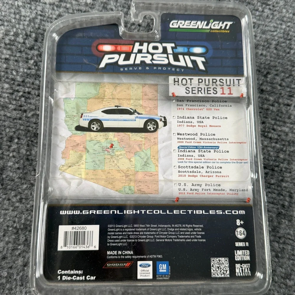 Greenlight 2010 Dodge Charger Pursuit Scottsdale Police White 1:64 Diecast Car